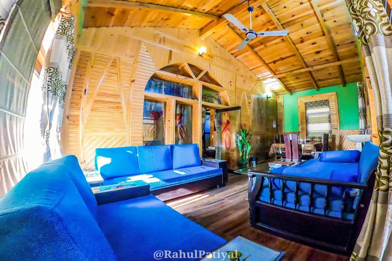 The Walnut Creek Hotel Bhīm Tāl Exterior foto